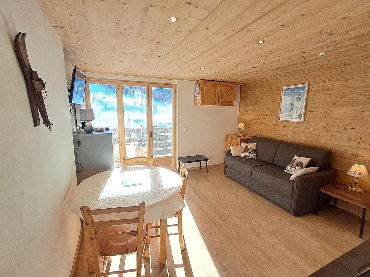 Studio rénové plein sud, 32 m², balcon et parking - Photo 1