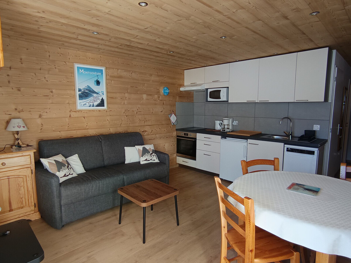 Studio rénové plein sud, 32 m², balcon et parking - Photo 5