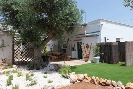 Lamia Papo in Ostuni, Maison de Campagne à Pouilles avec Piscine - Photo 1