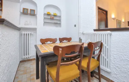 Appartement 4 pers. au cœur d'Antibes, vue sur les rues : photo 3