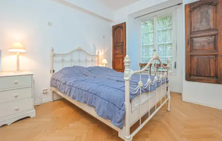 Appartement 4 pers. au cœur d'Antibes, vue sur les rues : photo 7