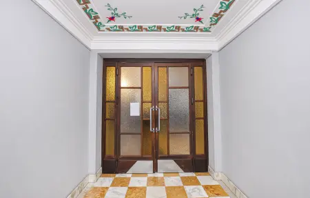 Appartement 4 pers. au cœur d'Antibes, vue sur les rues : photo 12