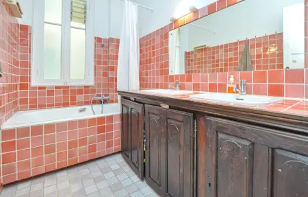 Appartement 4 pers. au cœur d'Antibes, vue sur les rues : photo 14