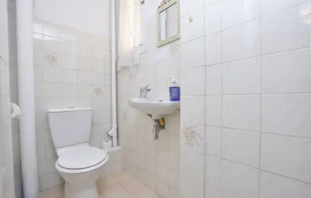 Appartement 4 pers. au cœur d'Antibes, vue sur les rues : photo 15