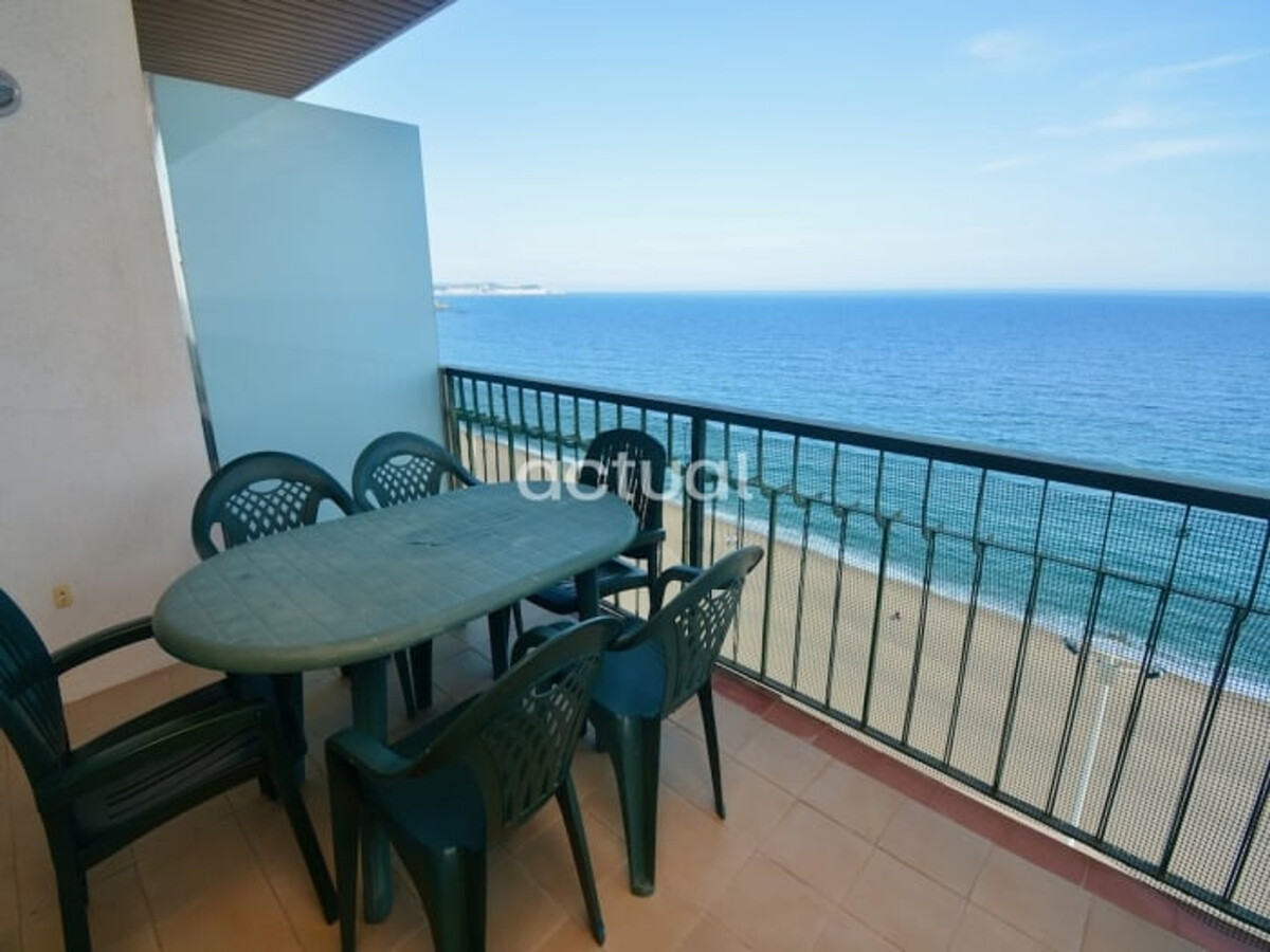 Appartement bord de mer, 9e étage avec terrasse à Platja d'Aro - Photo 1