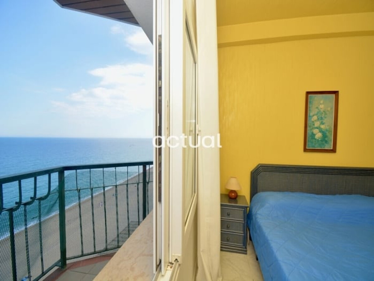 Appartement bord de mer, 9e étage avec terrasse à Platja d'Aro - Photo 11