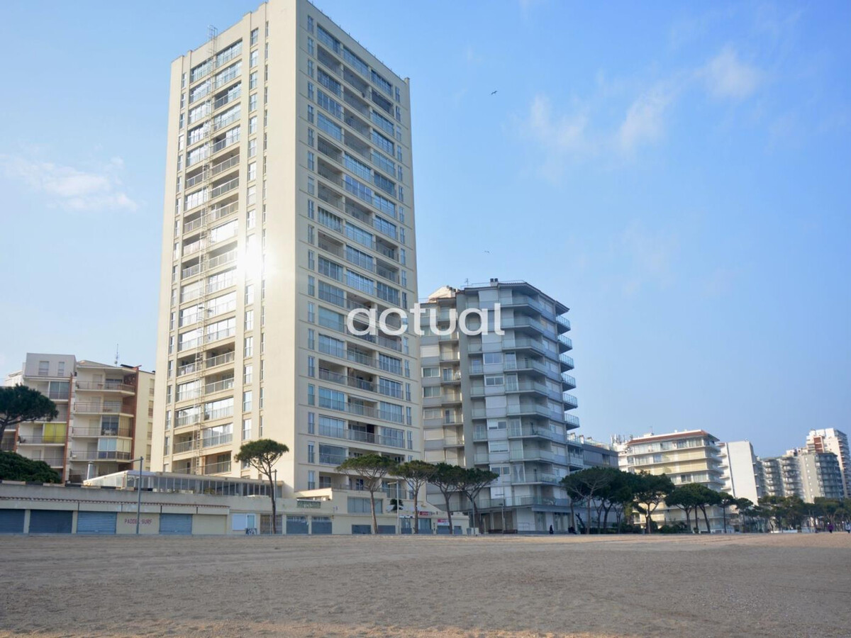 Appartement 20e étage première ligne de plage à Platja d'Aro - Photo 11