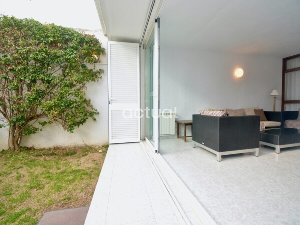 Appartement 2 chambres, 400m plage, jardin et piscine - Photo 7