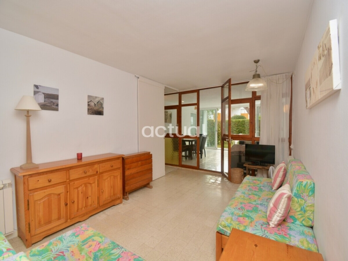 Appartement 2 chambres, 400m plage, jardin et piscine - Photo 9