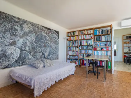 Maison d'artiste rénovée avec vue mer à Toulon : photo 8