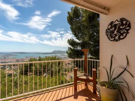 Maison d'artiste rénovée avec vue mer à Toulon : photo 30