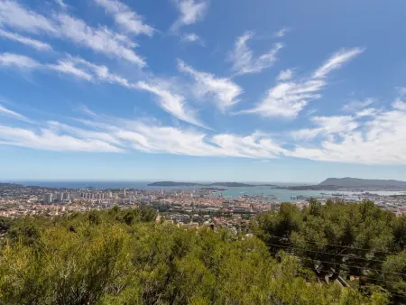 Maison d'artiste rénovée avec vue mer à Toulon : photo 32