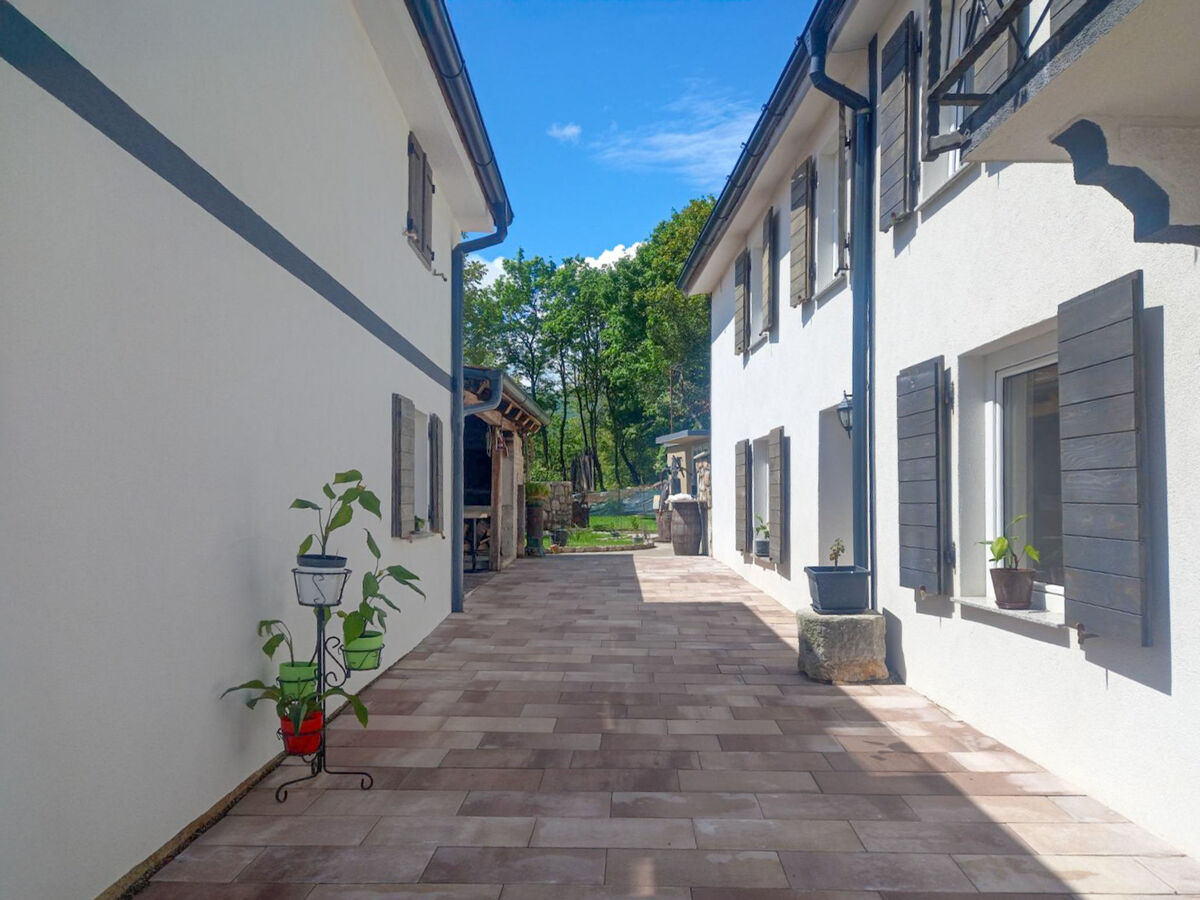 Maison Aballon à Jurdani, 6 km de la mer - Photo 9