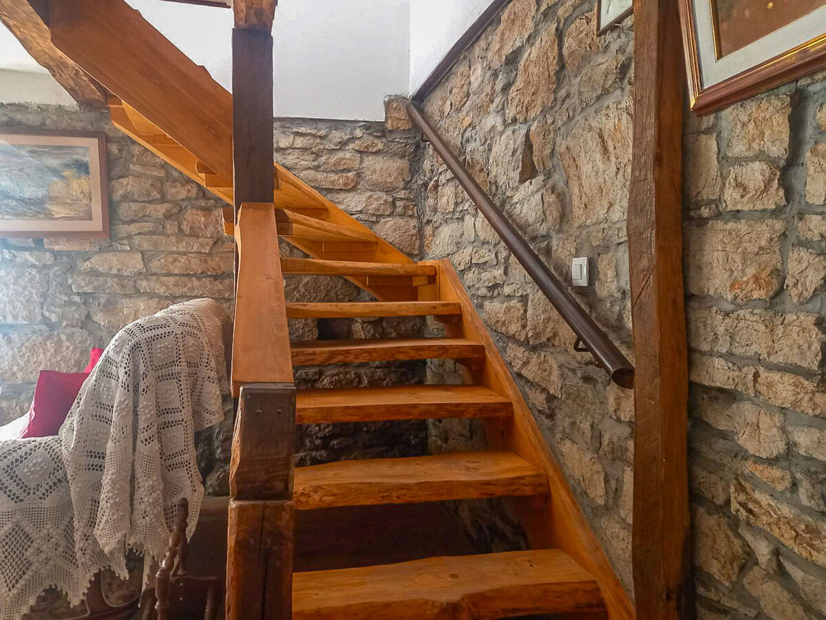 Maison Rustical à Jurdani, 2 chambres, 6 km de la mer - Photo 9