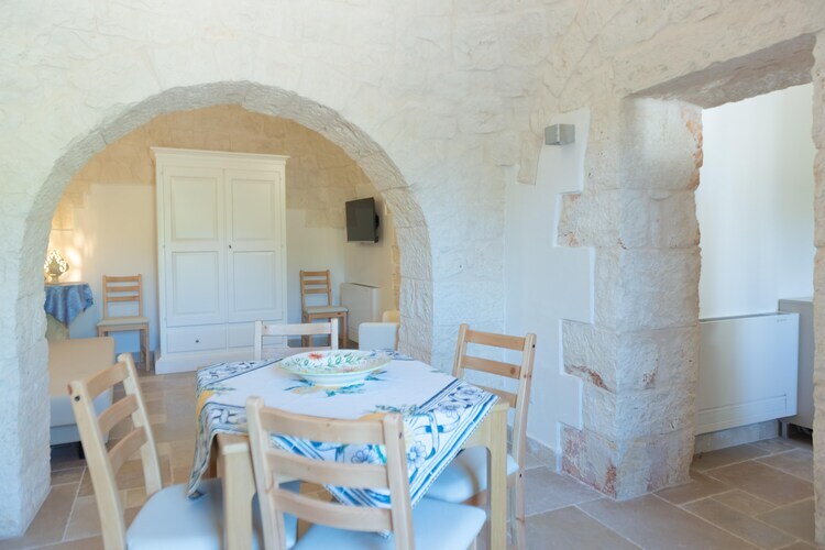 Trulli Cesare avec piscine en vallée d'Itria - Photo 11