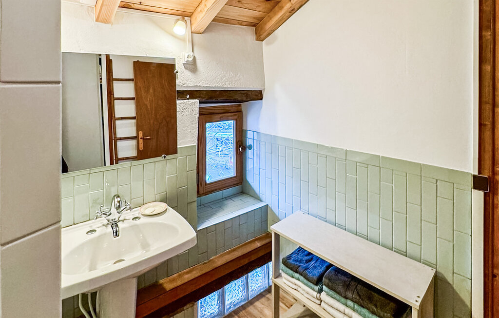 Maison de village 17ème siècle aux Cabannes, 6 personnes - Photo 12