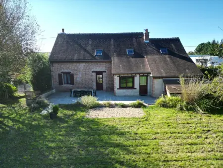 Location gite à Neung sur Beuvron, Gîte en Sologne avec jardin clos, animaux admis, parking et internet