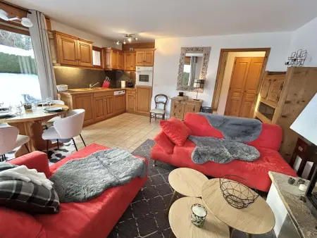 Appartement 3 pièces jardin à 10 min de Megève : photo 2