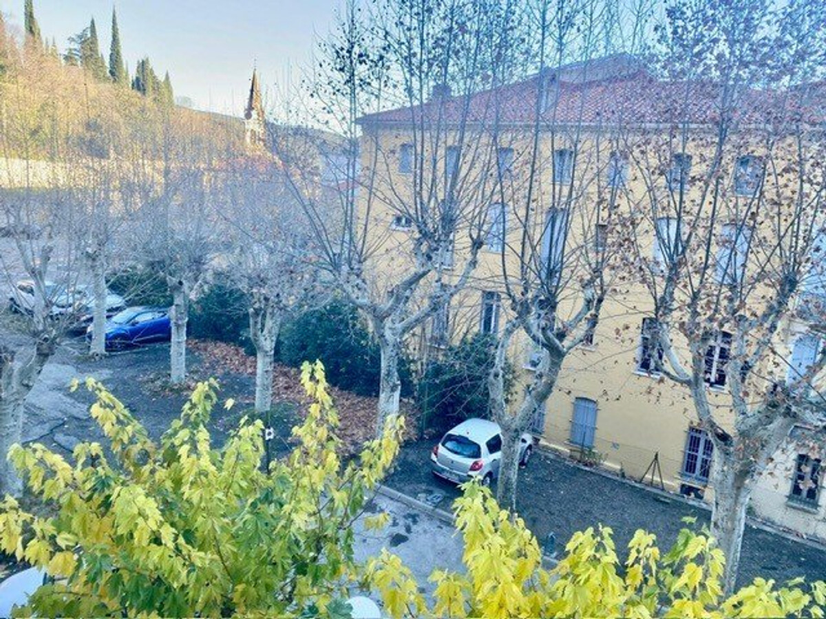Studio 28 m² aux Thermes, parking privatif - Photo 8
