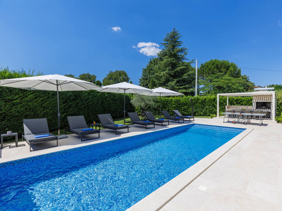 Villa Frani, 4 chambres et piscine chauffée près de Poreč - Photo 2