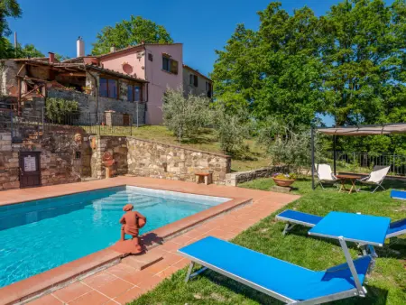 Location maison de vacances à Prata