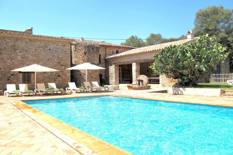 Can Borras, maison 6 chambres avec piscine à Navata - Photo 1