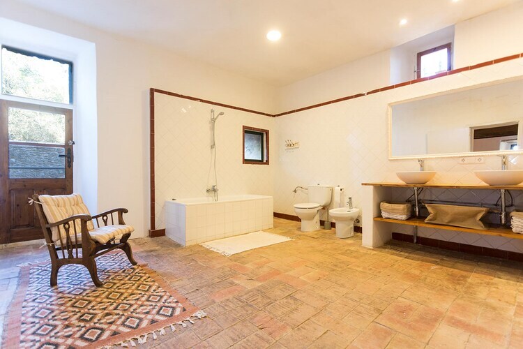 Can Borras, maison 6 chambres avec piscine à Navata - Photo 33