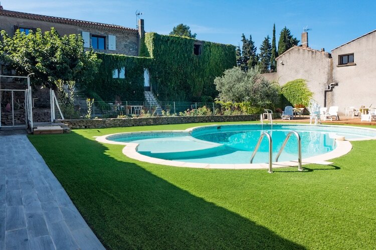 Gîte Affele : pierre et vignes à Montbrun-des-Corbières - Photo 1