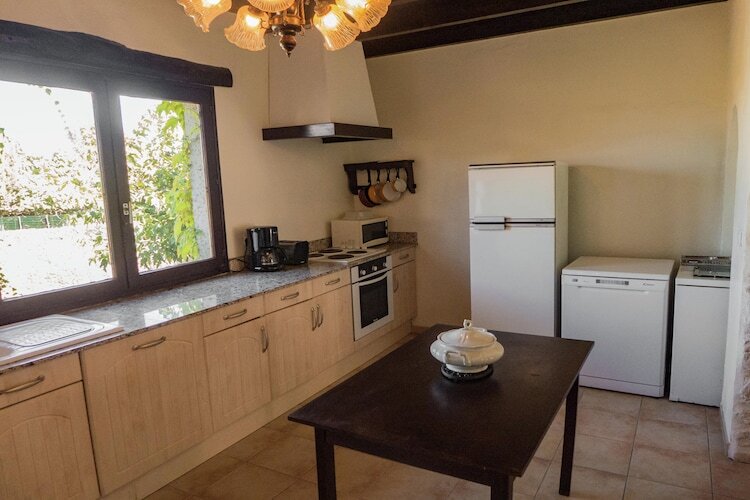 Gîte Affele : pierre et vignes à Montbrun-des-Corbières - Photo 5