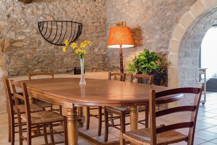 Gîte Affele : pierre et vignes à Montbrun-des-Corbières - Photo 10