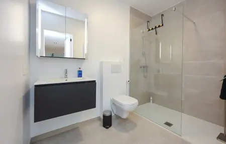 Appartement design avec terrasse couverte à Ostende, près du port : photo 25