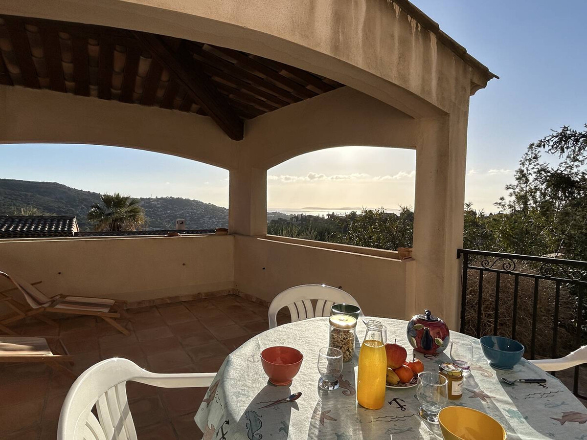 Maison 3 chambres vue mer, terrasse 30m², Bormes-les-Mimosas - Photo 1