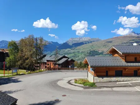 Appartement 3 pièces La Plagne Tarentaise, pieds des pistes et balcon : photo 9