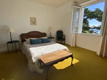 Maison bretonne face à la mer avec WIFI et parking à Trégastel : photo 6