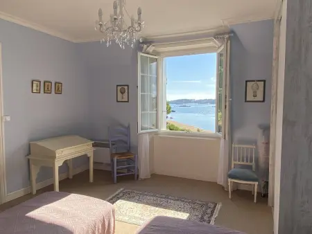 Maison bretonne face à la mer avec WIFI et parking à Trégastel : photo 8