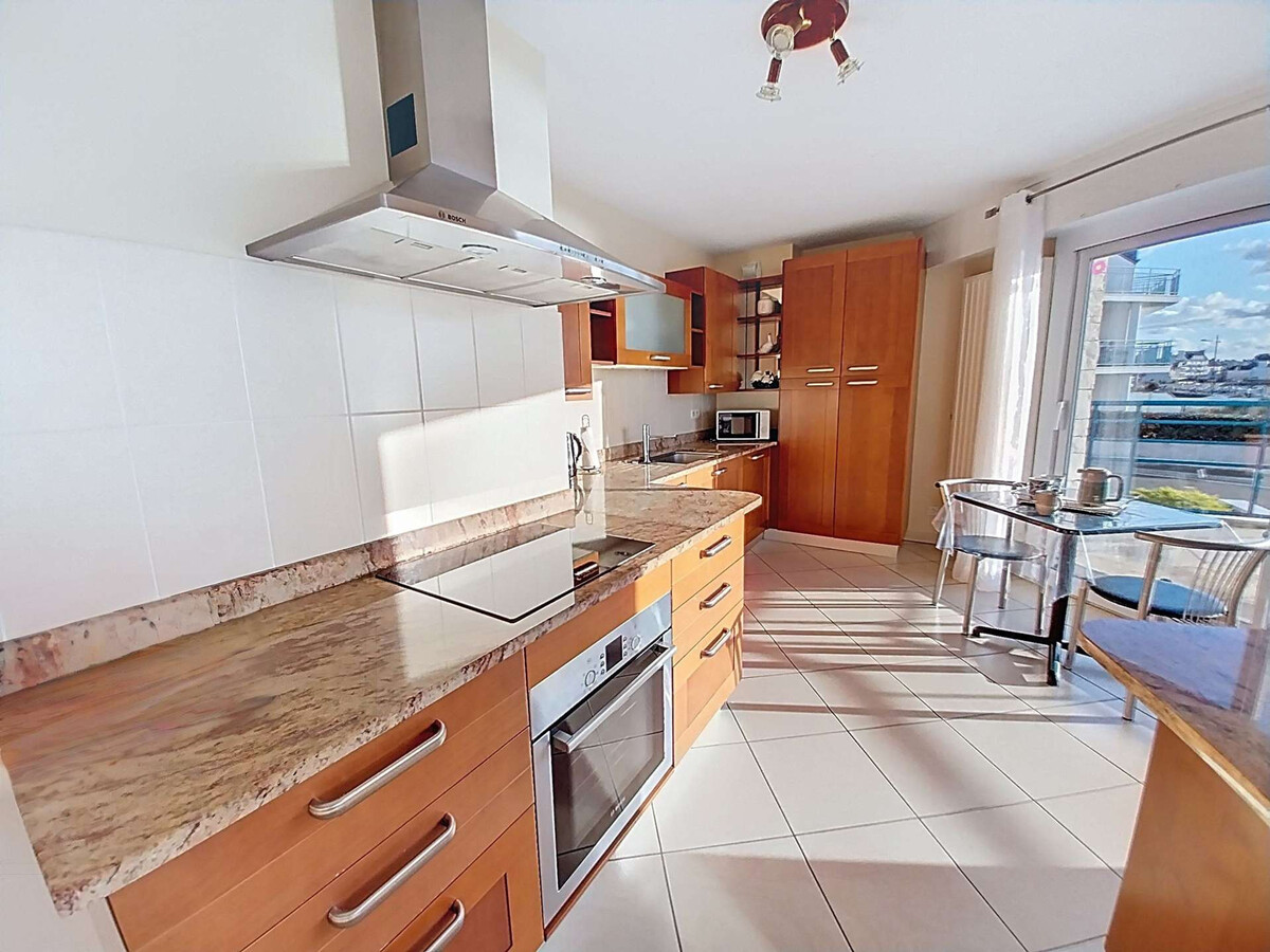 Appartement 104 m² face au port d'Étel, terrasse vue Ria - Photo 6