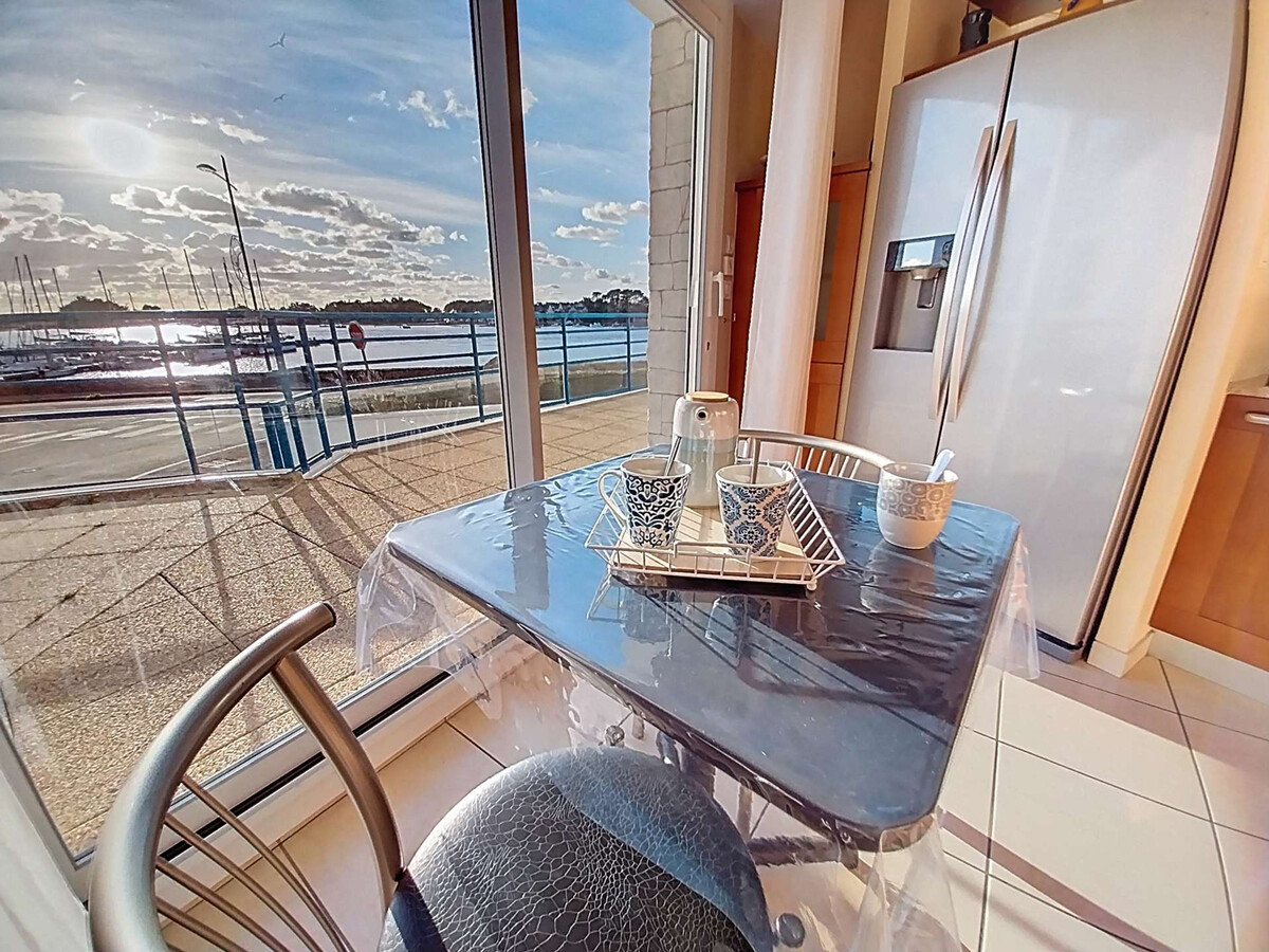 Appartement 104 m² face au port d'Étel, terrasse vue Ria - Photo 7