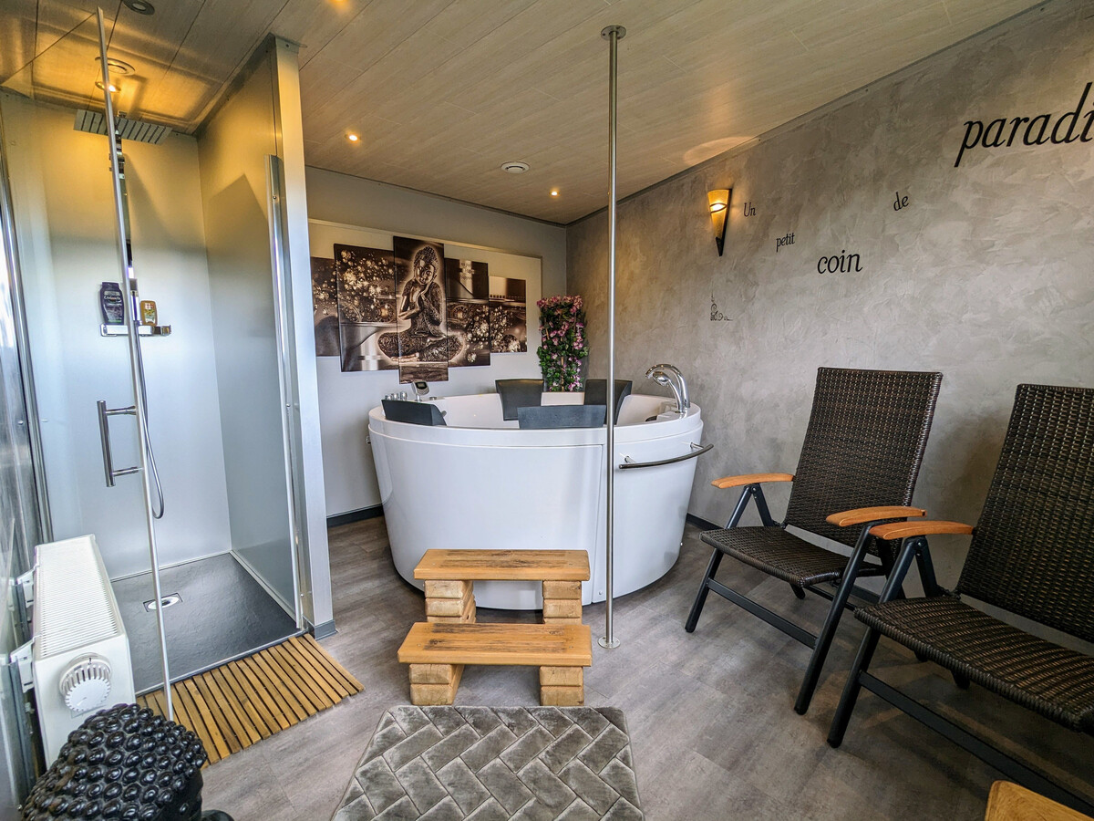 Cabane perchée avec terrasse, sauna et BBQ à Ferdrupt - Photo 16