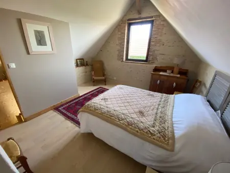 Gîte Loire 4 personnes, corps de ferme 18ème avec terrasse : photo 4