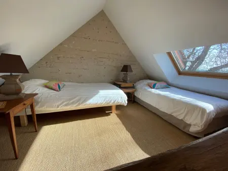Gîte Loire 4 personnes, corps de ferme 18ème avec terrasse : photo 14