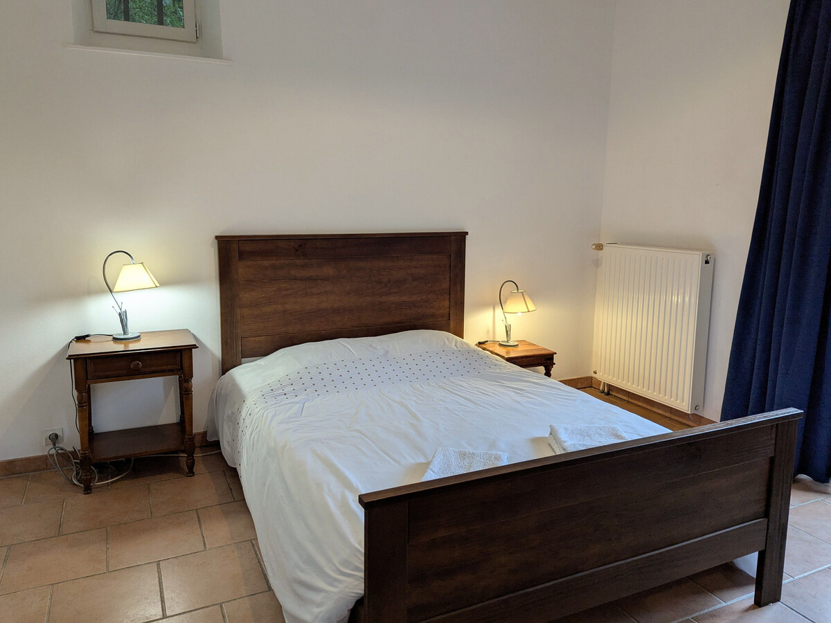 Gîte en ancienne grange, 8 personnes, terrasse et forêt - Photo 4