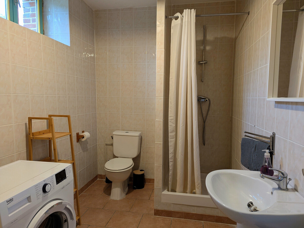 Gîte en ancienne grange, 8 personnes, terrasse et forêt - Photo 11