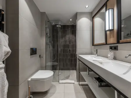 Appartement luxe 3 chambres, ski room et conciergerie 5* : photo 15