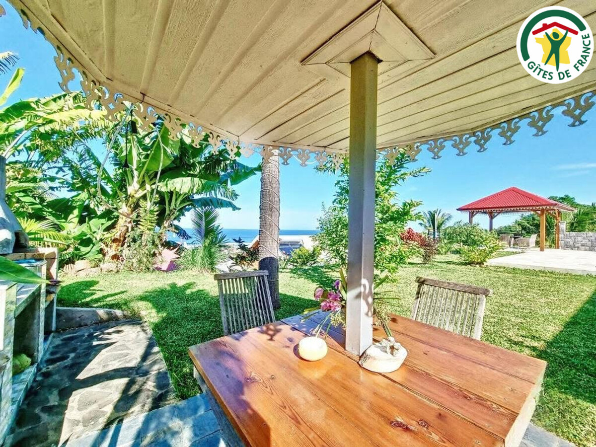 Gîte 4 pers à Saint-Pierre : piscine, vue océan et baleines - Photo 11