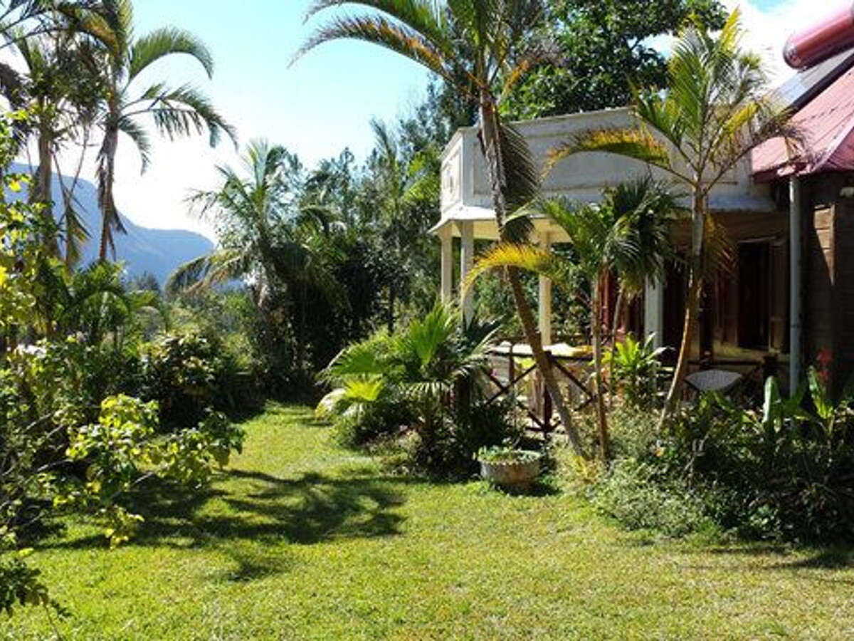 Chalet créole à Salazie : gîte 4 personnes, vue monts - Photo 1
