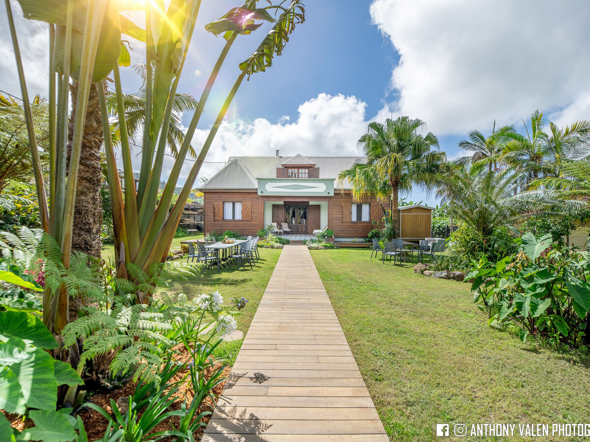 Villa Ti Bout Bois – 5 chambres, jardin et billard - Photo 1