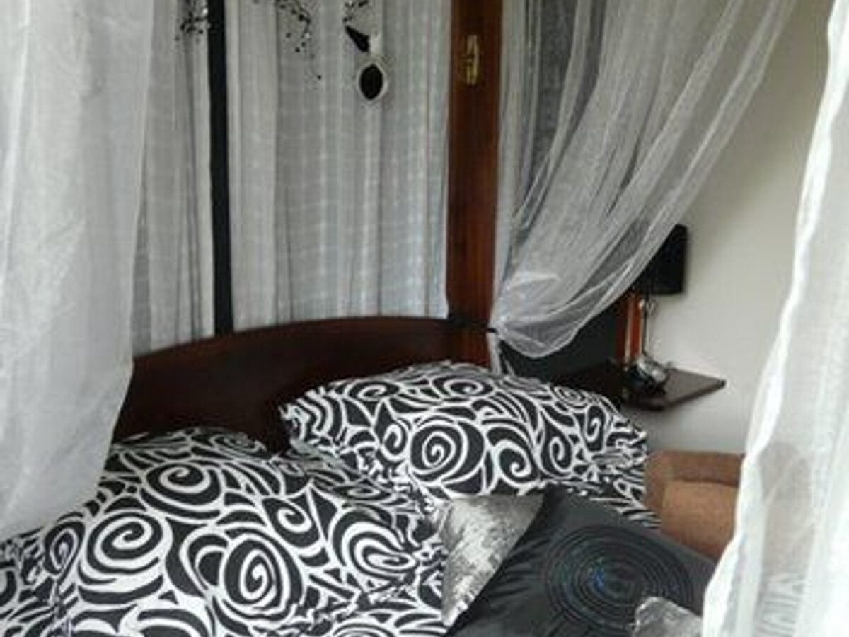 Gîte Le Saint Alexandre Orange, 3 épis à Saint-Benoît - Photo 10