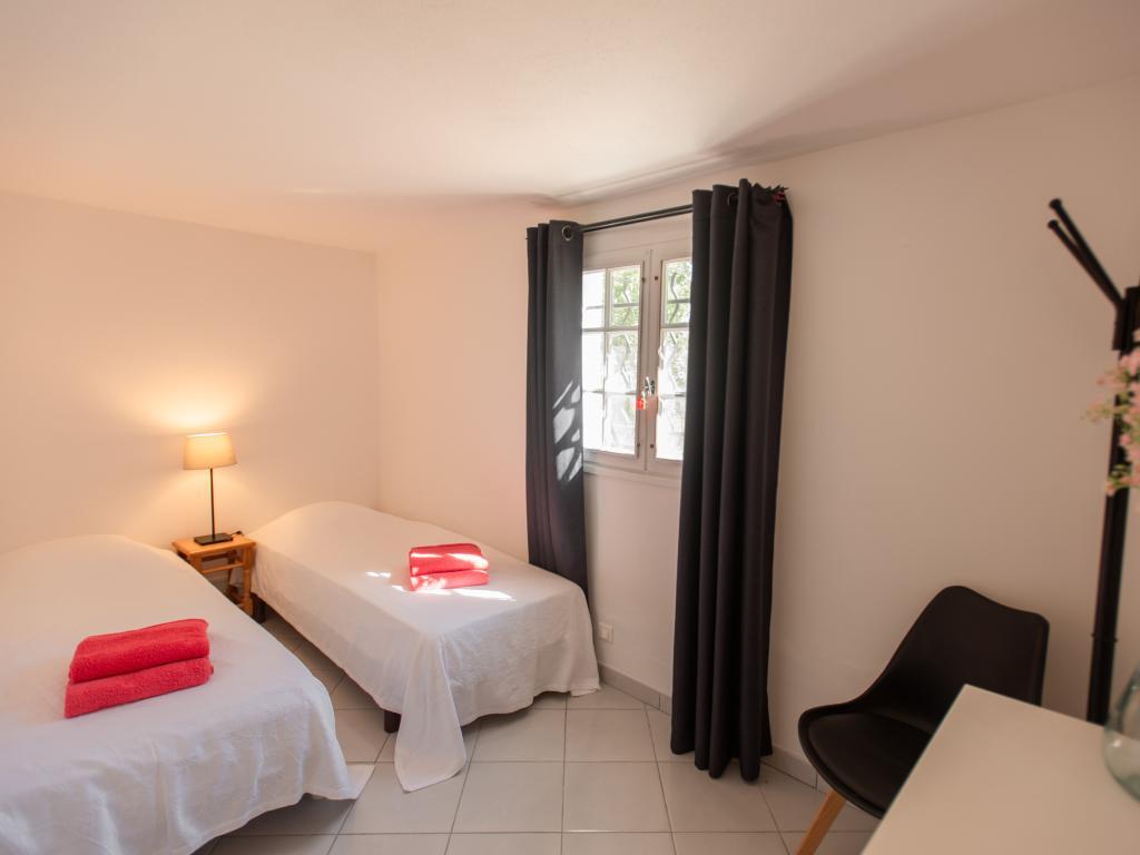 Le Rayol – Maison 8 pers. avec piscine à Bagnols-en-Forêt - Photo 28
