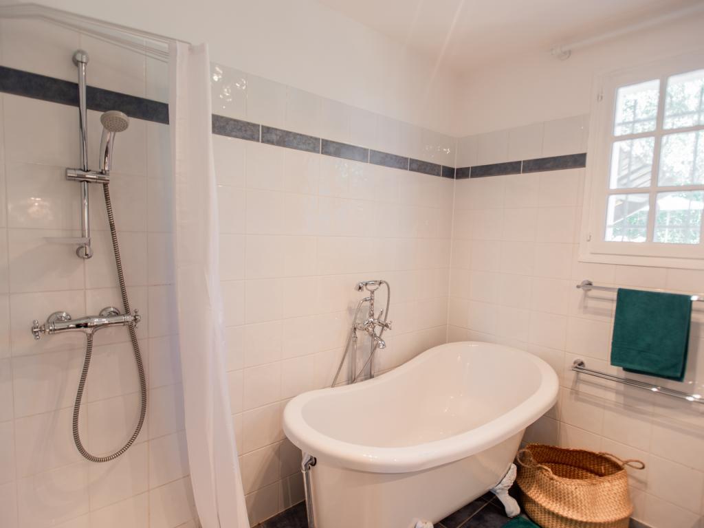 Le Rayol – Maison 8 pers. avec piscine à Bagnols-en-Forêt - Photo 30