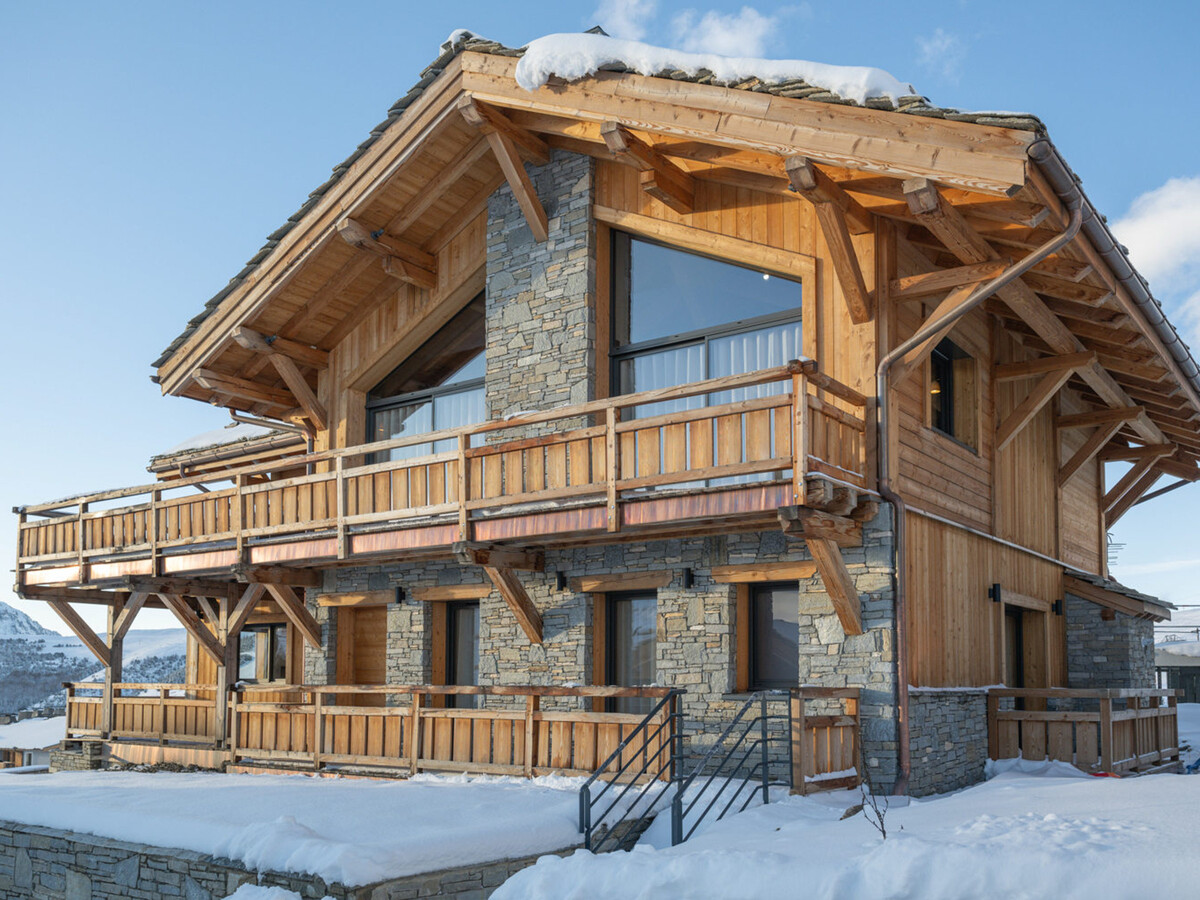 Chalet Torino Alpe d'Huez : ski-in ski-out, sauna, cinéma - Photo 1